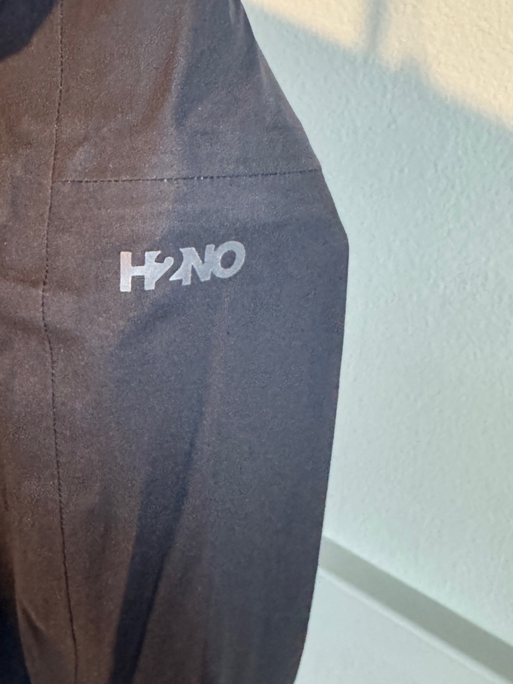 Patagonia Women’s Dirt Roamer Bike Pants Waterproof - Picture 7 of 7